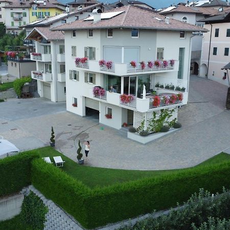 Tassullo Le Rocce Val Di Non - Quality Room & Breakfast מראה חיצוני תמונה