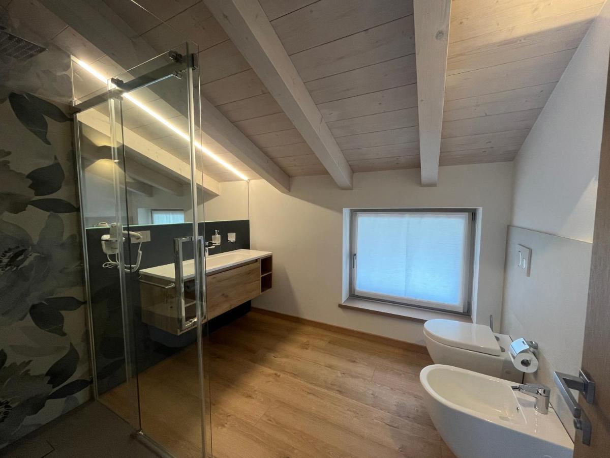 Tassullo Le Rocce Val Di Non - Quality Room & Breakfast מראה חיצוני תמונה